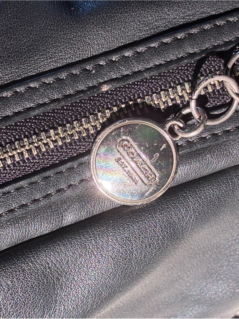 đ¤ COACH Black Leather Shoulder Bag | Pebble leather | Spacious + SUPPA Clean!⨠- Picture 5 of 10
